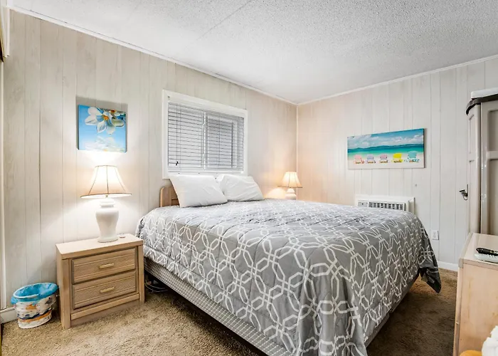 Sea Place 214